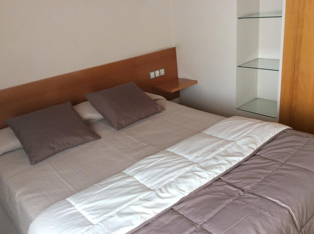 Hotel Viaurelia Montblanc Oda fotoğraf
