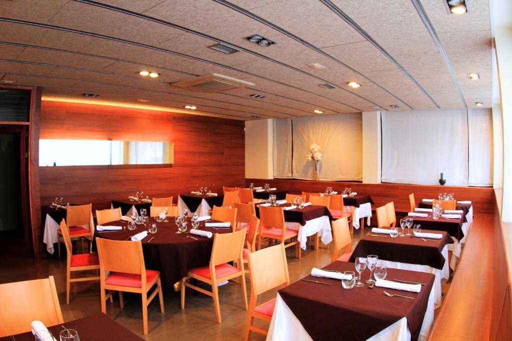 Hotel Viaurelia Montblanc Dış mekan fotoğraf