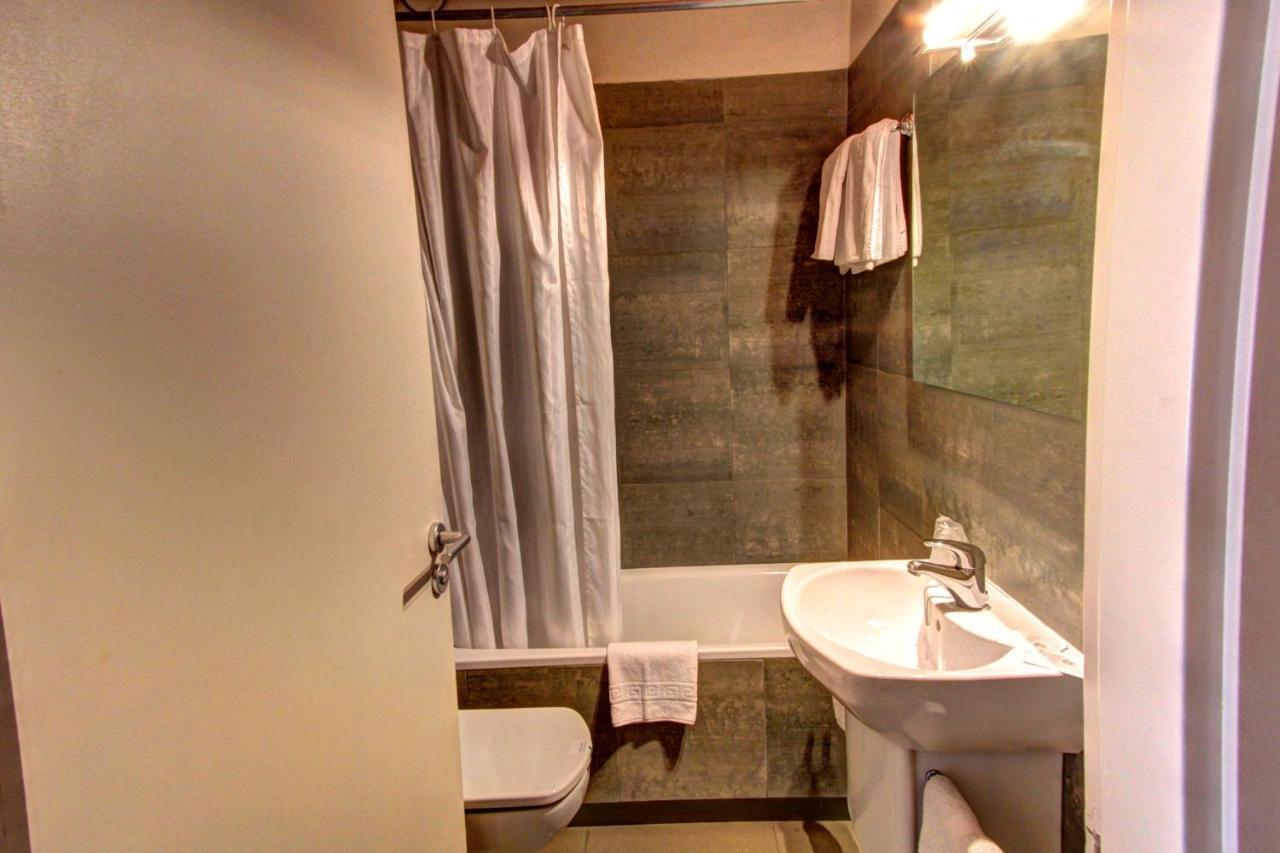 Hotel Viaurelia Montblanc Oda fotoğraf
